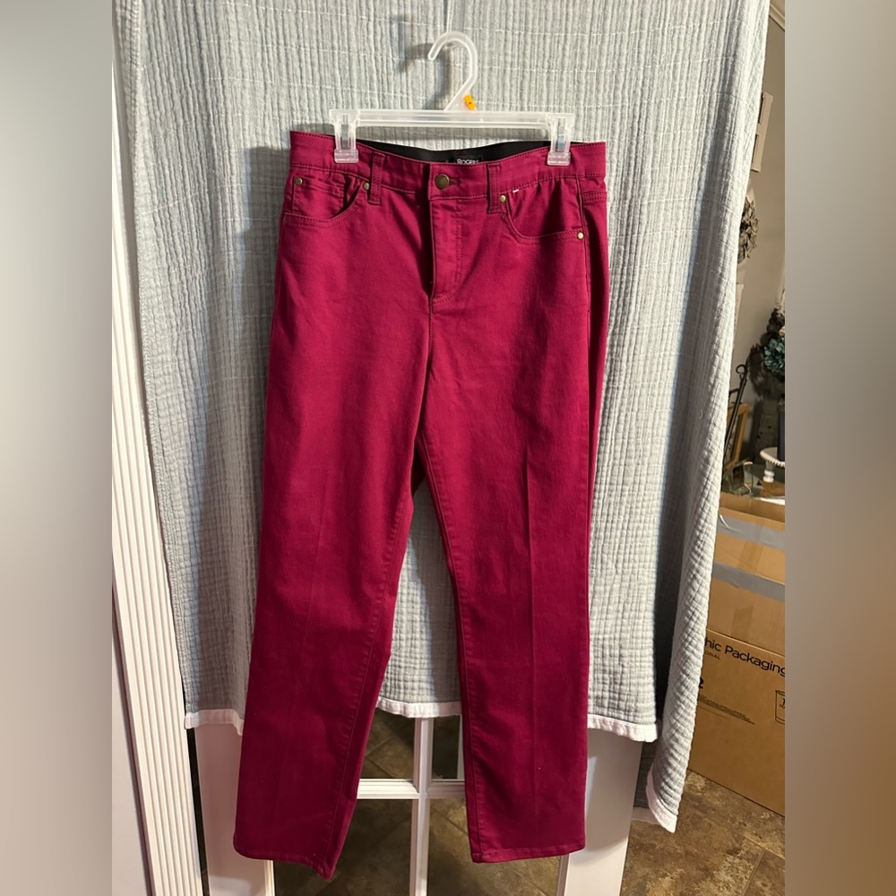 KIM ROGERS straight leg pants Size 10 EUC Elastic waist with button & zipper